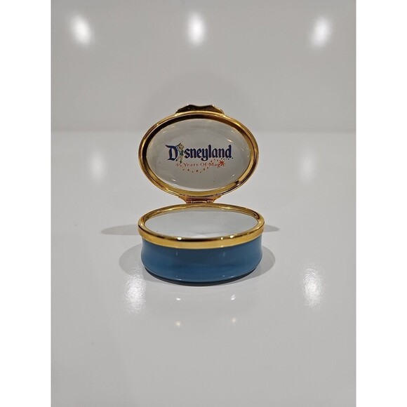 Halcyon Days Disney Sleeping Beauty Castle 45 Years Disneyland Trinket Box - Picture 3 of 8